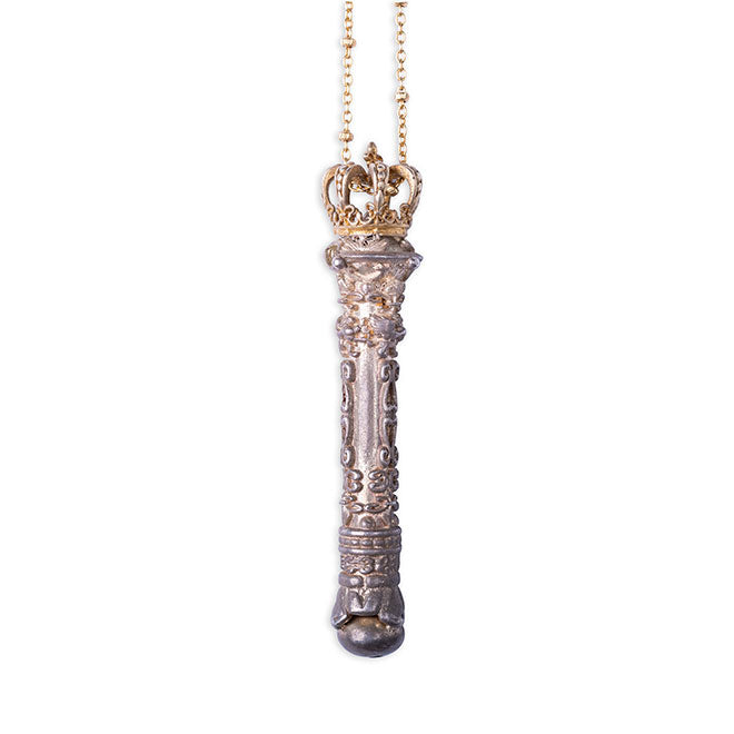 QUEENS SCEPTER
